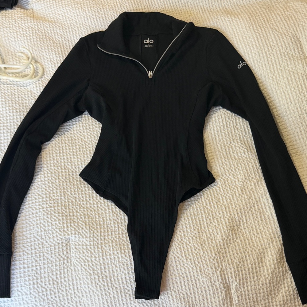 ALO Yoga Black Long-Sleeve Zip Mock Neck Bodysuit